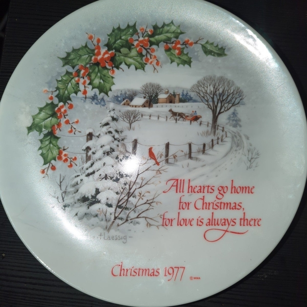 Winterscene Series III Commemorative Porcelain Plate 1977